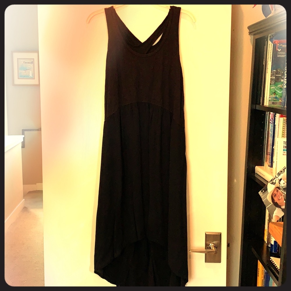 Easy dress that could be styled for day or night!